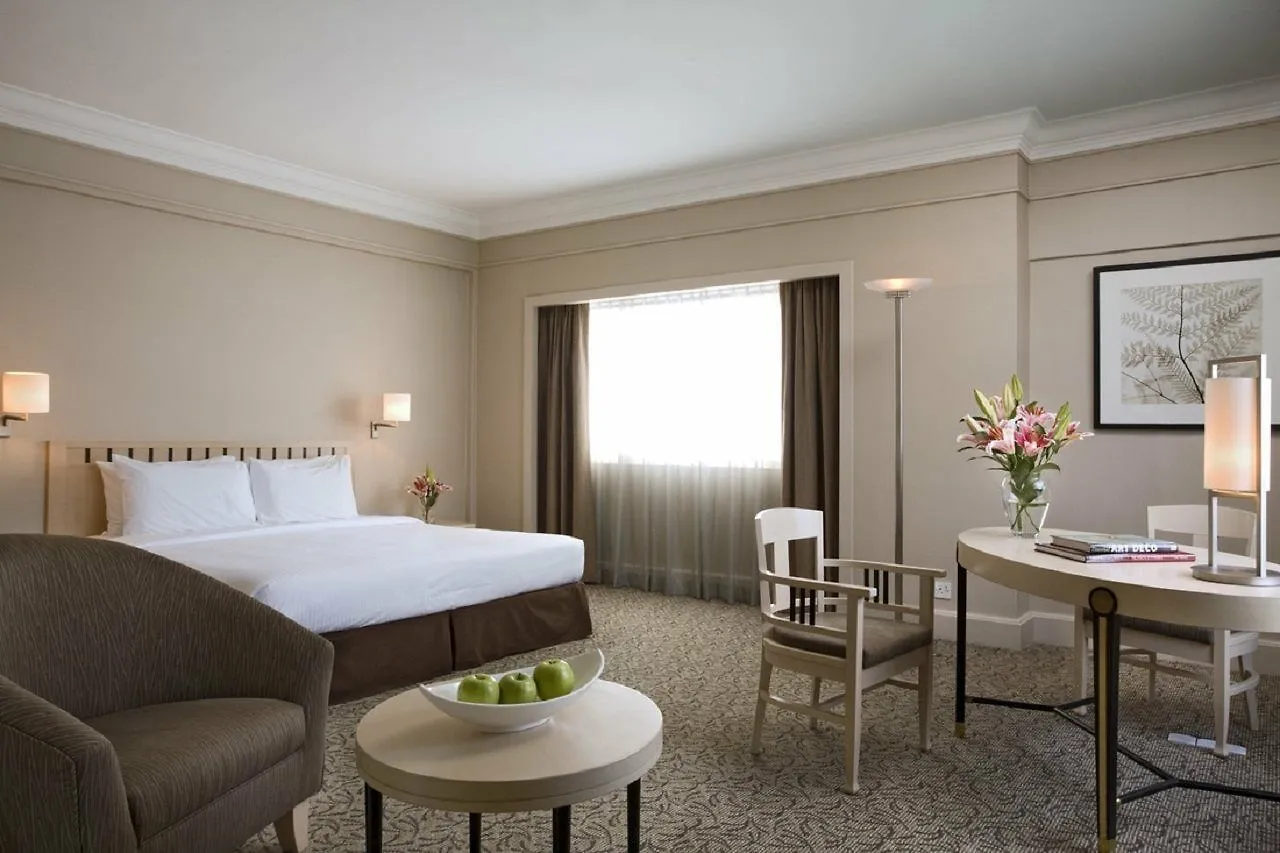 York Hotel Singapore 4*,